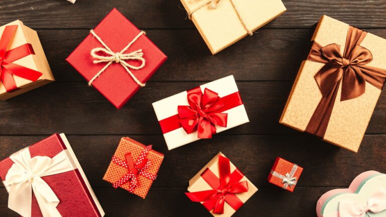 Gift-production-and-Distribution